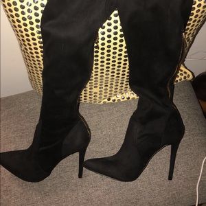 OVER THE KNEE BOOTS WITH HEEL